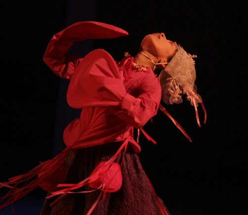 dancer/puppeteer